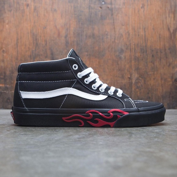 VANS mid Sk8-Hi Flames - Picture 1 of 1